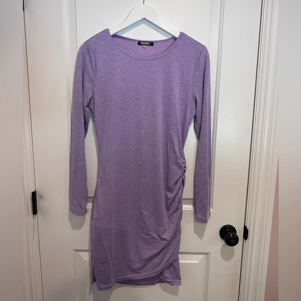 Purple Ruched Dress - Picture 5 of 9